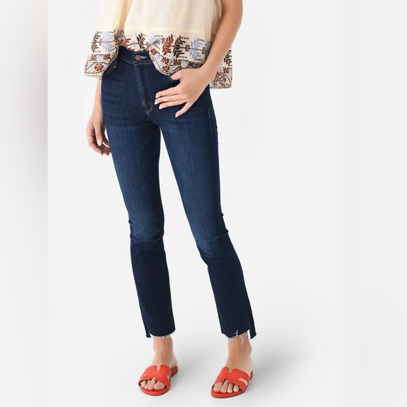 MOTHER The Mid Rise Dazzler Ankle Step Fray Off Limits Size 27